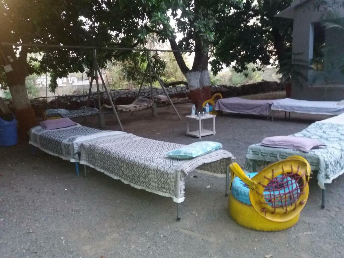 מלון סאסאן גיר Shiv Farm House מראה חיצוני תמונה